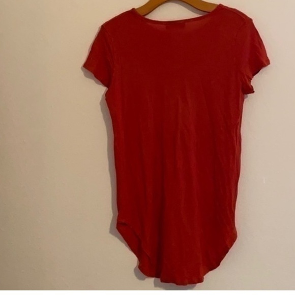 Burnt orange/red graphic tshirt, size XL. - Picture 2 of 2